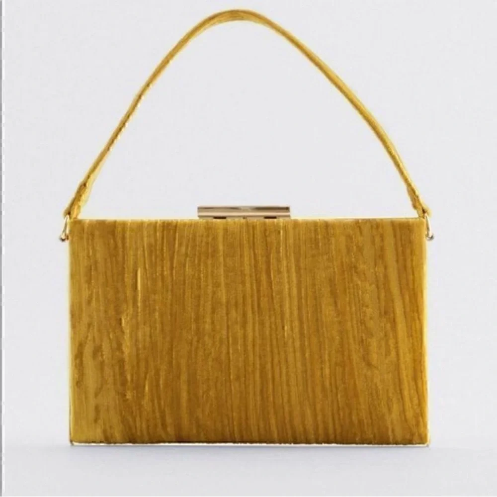 NEW ZARA Golden Velvet Bag - Picture 1 of 4